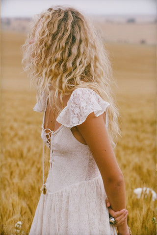 glastonbury-lace-dress